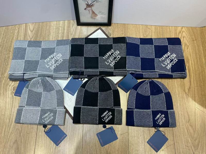 LV scarf Hat 112505